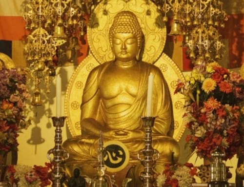 Temple Etiquette: 9 Tips on Visiting India’s Holy Places