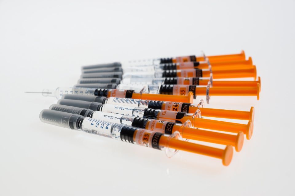 botox-close-up-injection-415816-RS
